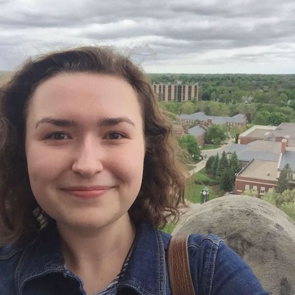 Meet your Posher, Alice - Picture 1 of 1